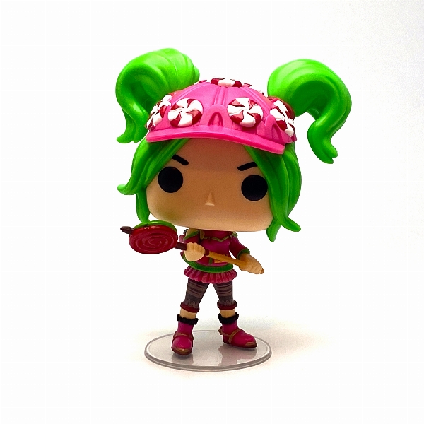 zoey pop figure